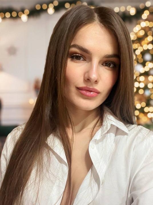 Webcam chat profile for MerryMur0: Cooking