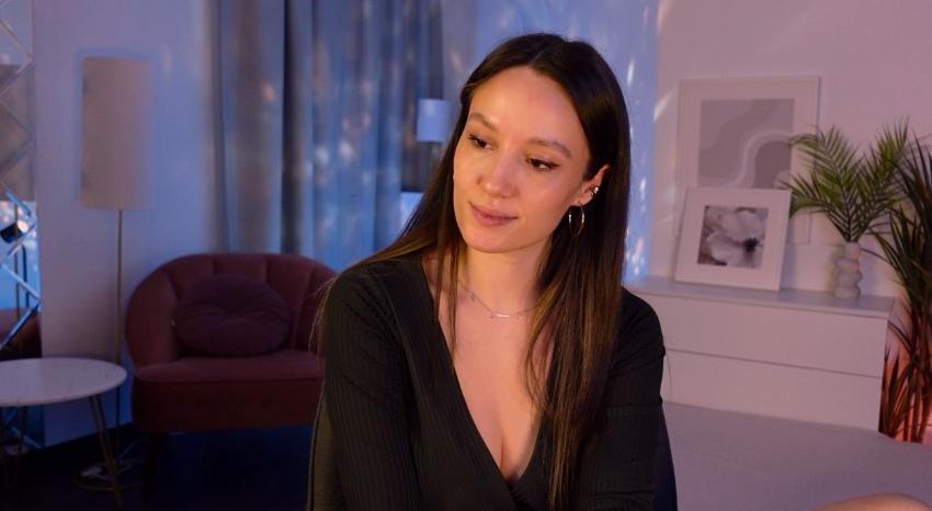 Webcam chat profile for AgnesGoddes: Legs, feet & shoes