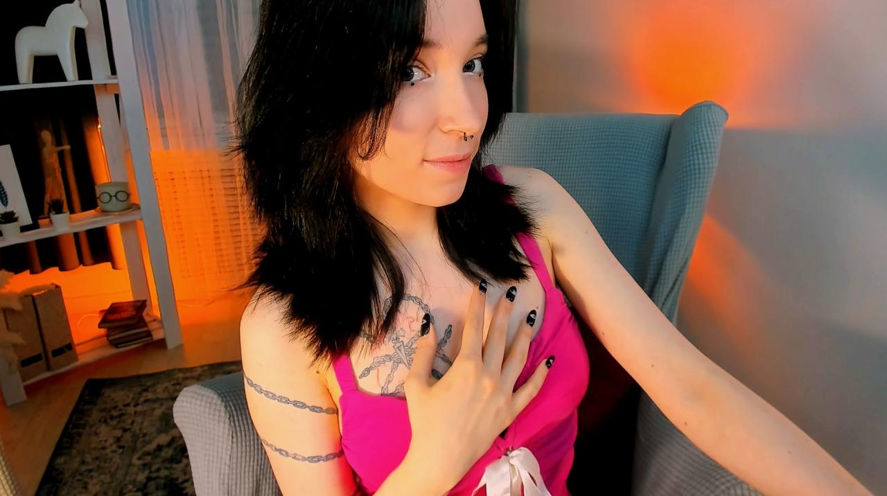 Webcam chat profile for lilithlunna: Leather