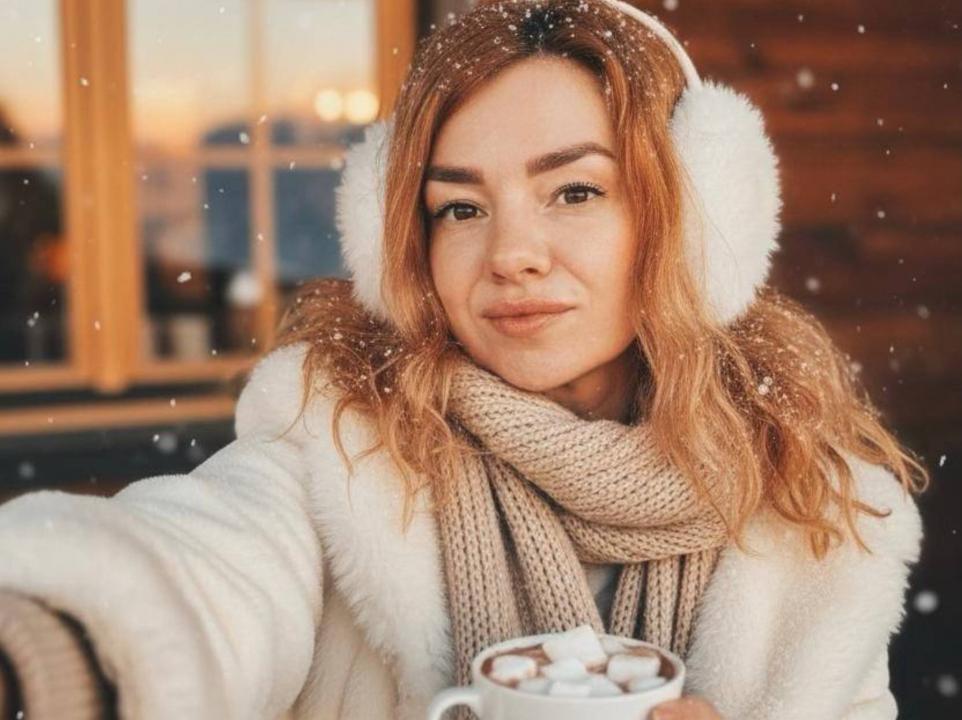 Webcam chat profile for SAbrIA56