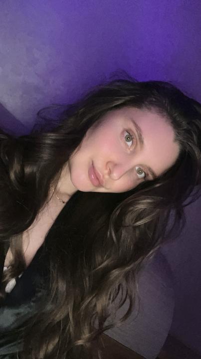 Webcam chat profile for Sweetgirl20255: Dancing