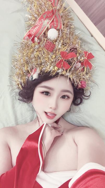 Webcam chat profile for BritneyEva: Leather