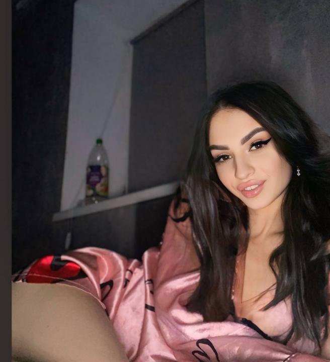 Webcam chat profile for 1GentleTouch