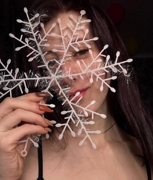 Webcam chat profile for 00Jasmine: Legs, feet & shoes