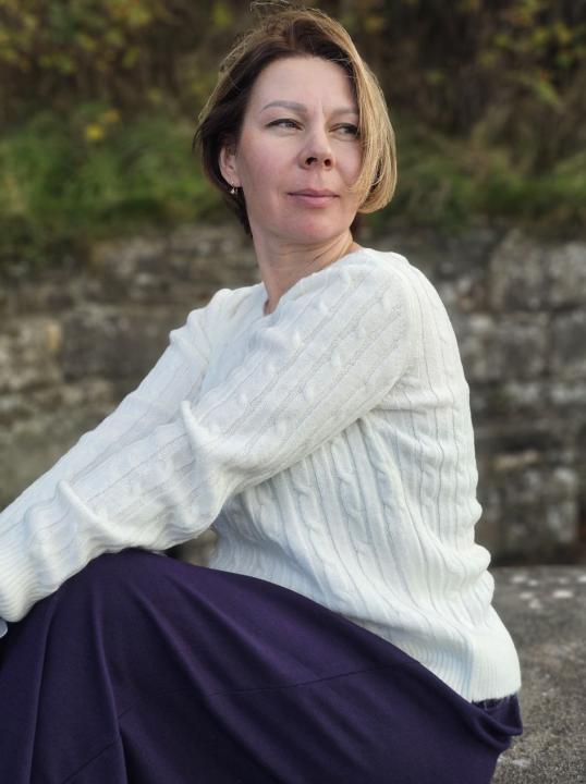 Webcam chat profile for Dinara