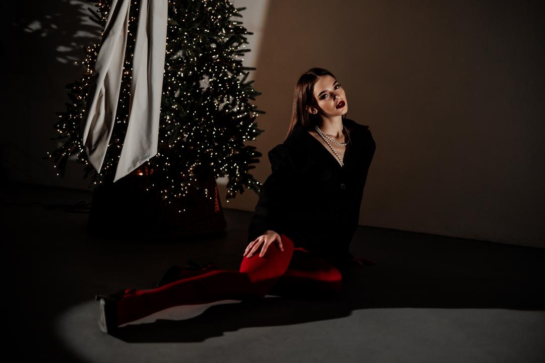 Webcam chat profile for SophieKiss: Leather