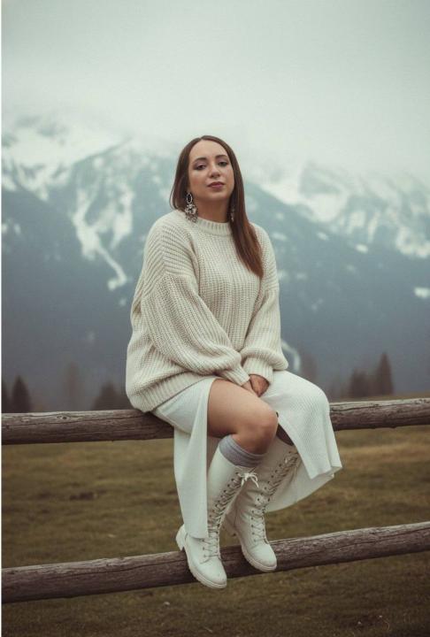 Webcam chat profile for Marcellina: Ask about my Hobbies