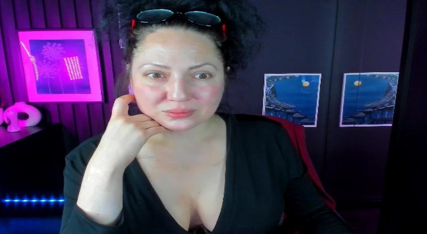 Webcam chat profile for AnitaMuse: Latex & rubber