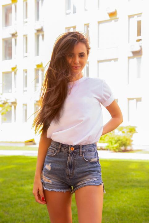 Webcam chat profile for Re3gina: Ask about my Hobbies