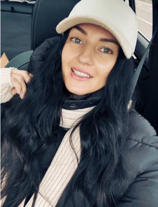 Webcam chat profile for GlitchyGirl: Ask about my Hobbies