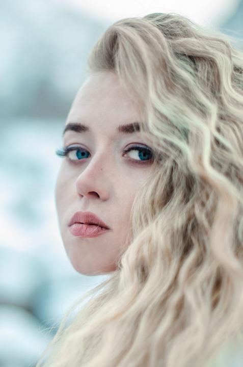 Webcam chat profile for LunaVine: Ask about my Hobbies