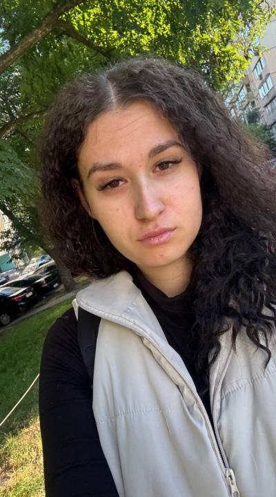 Webcam chat profile for Selah: Ask about my Hobbies