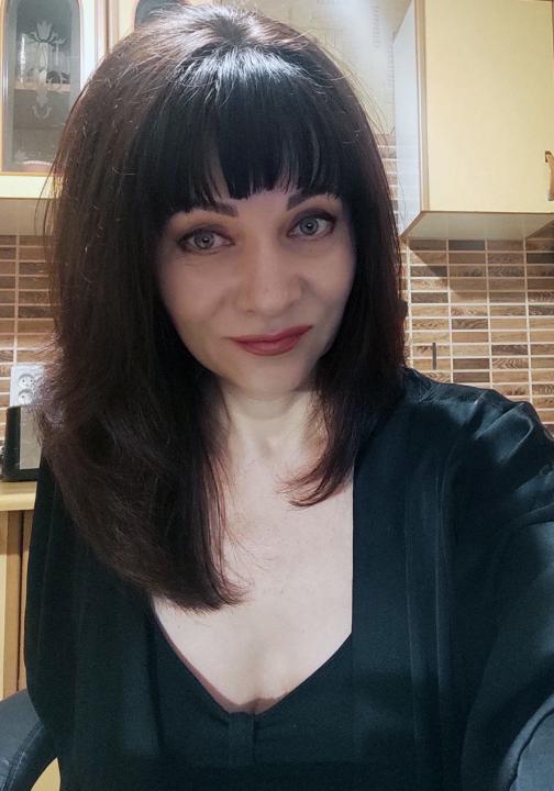 Webcam chat profile for sweetmadamX: Bondage & discipline