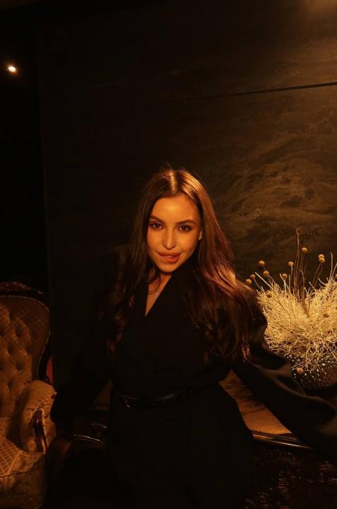 Webcam chat profile for Violet