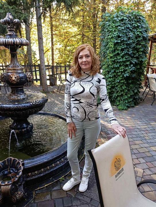 Webcam chat profile for SuperWoman998: Lingerie & stockings