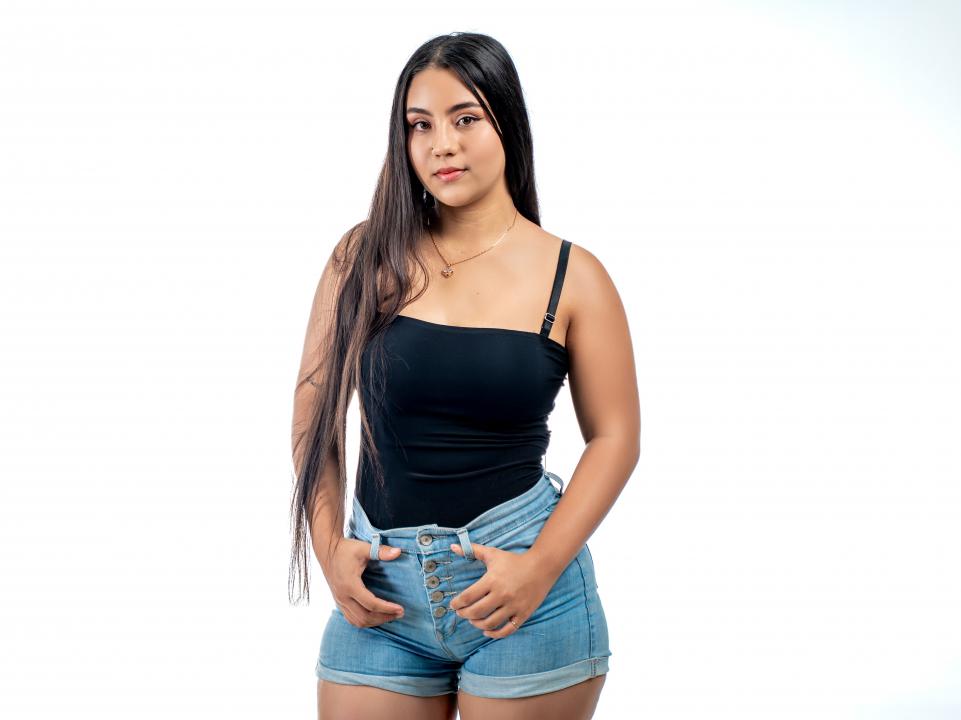 Webcam chat profile for HannaMoon: Bondage & discipline