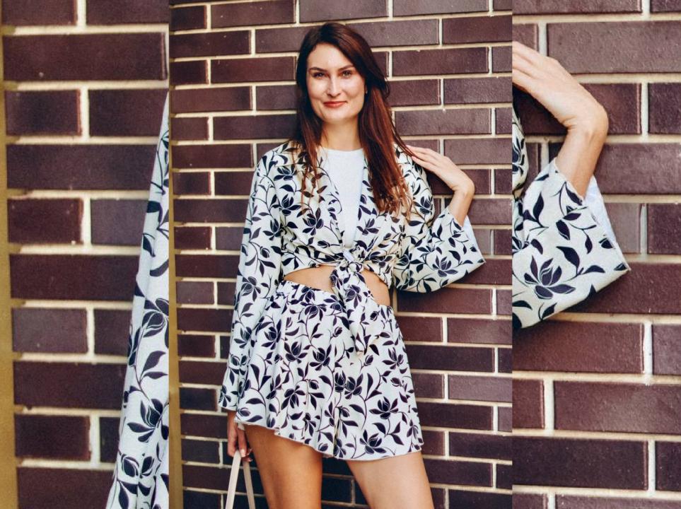 Webcam chat profile for etakainr: Legs, feet & shoes