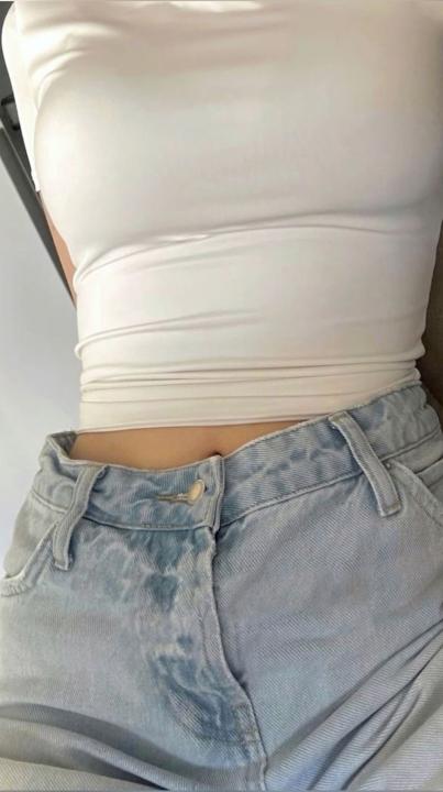 Webcam chat profile for 001CrazyGirl