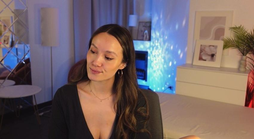 Webcam chat profile for AgnesGoddes: Legs, feet & shoes