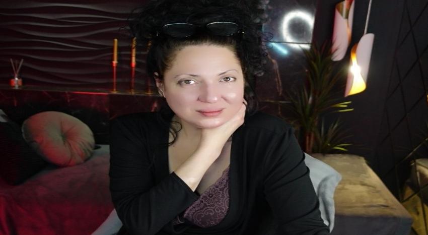 Webcam chat profile for AnitaMuse: Latex & rubber