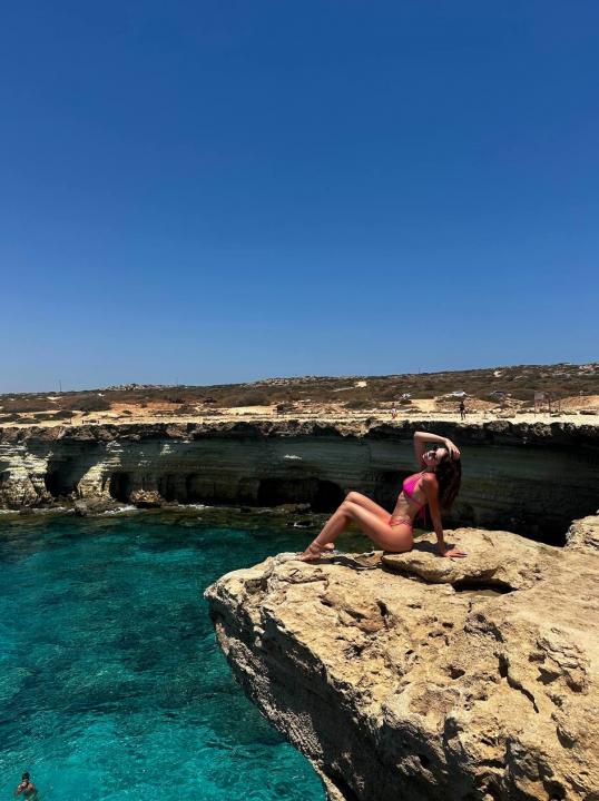 Webcam chat profile for Ketrinlove: Dancing