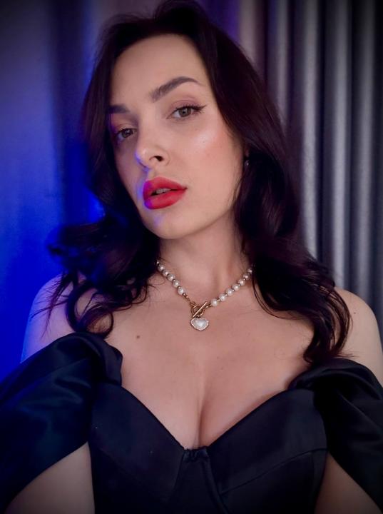 Webcam chat profile for DancingSpark: Dancing