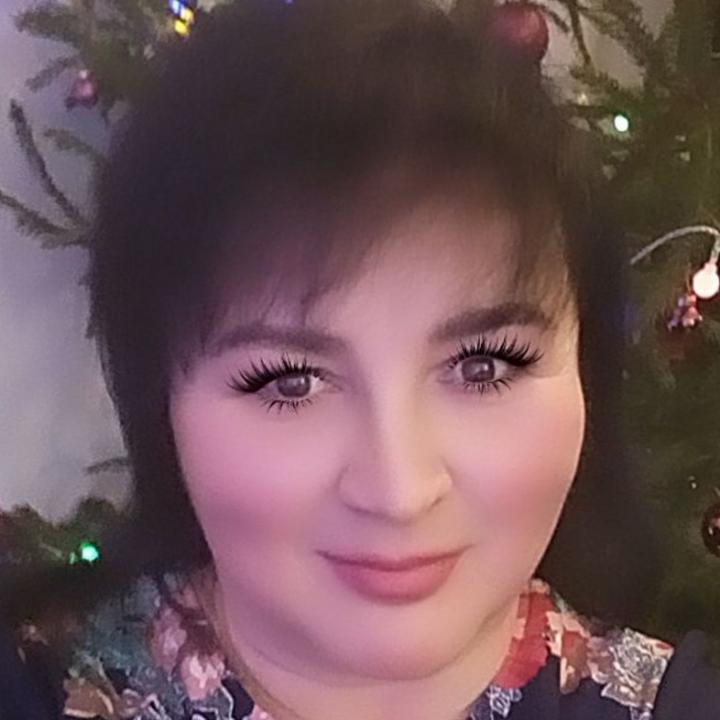 Webcam chat profile for Lora05: Conversation