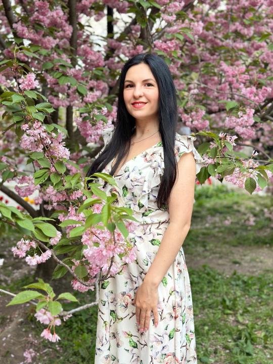 Webcam chat profile for 1Holly: Ask about my Hobbies