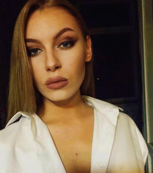 Webcam chat profile for WildMiia: Outfits