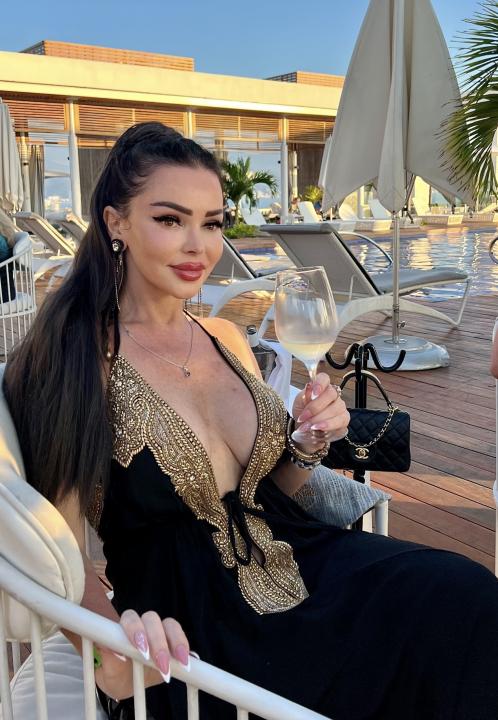 Webcam chat profile for AngelWhisper: Leather