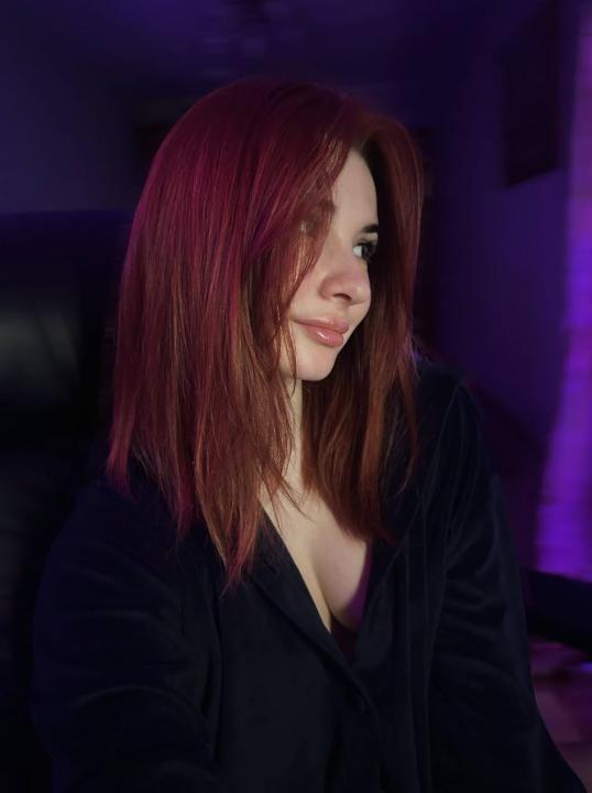 Webcam chat profile for RIt2a: Ask about my Hobbies