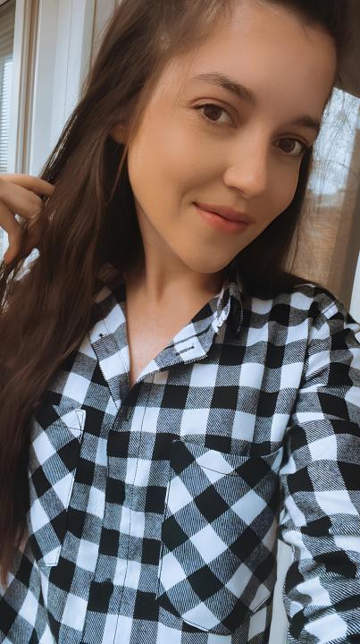 Webcam chat profile for LisaElissa: Sports