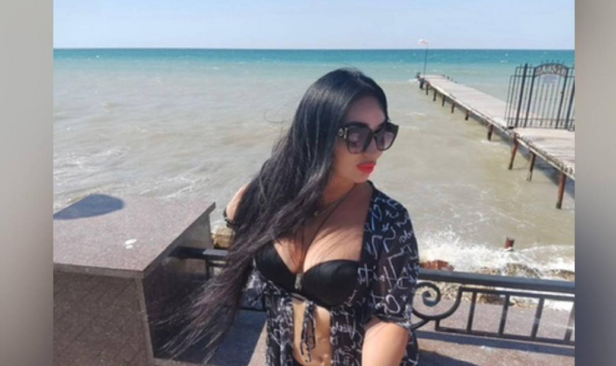 Webcam chat profile for 1SweetSin: Outfits