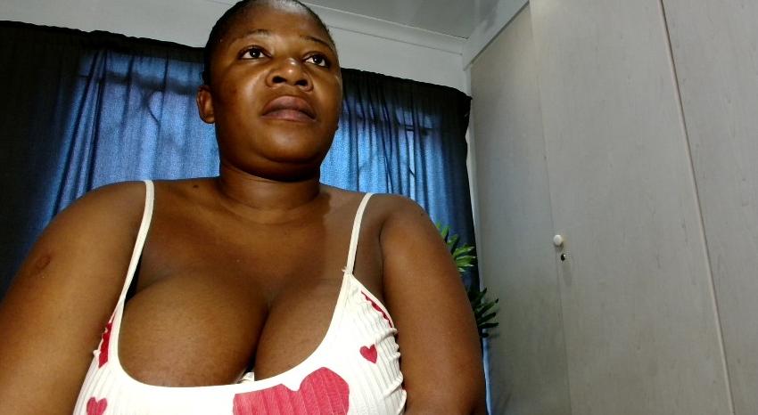 Webcam chat profile for Ebonyqueen: Bondage & discipline