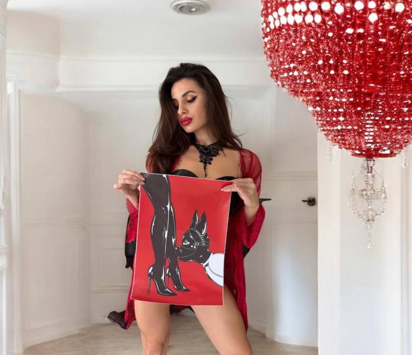 Webcam chat profile for JuliannaSportiv: Bondage & discipline