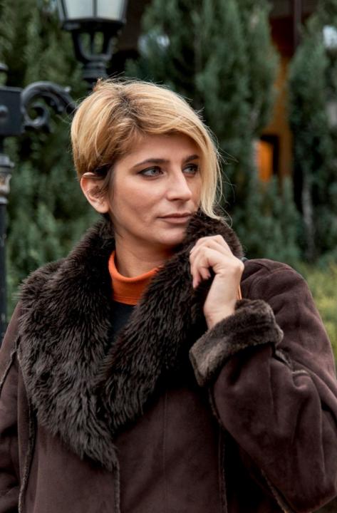 Webcam chat profile for Mia44: Photography