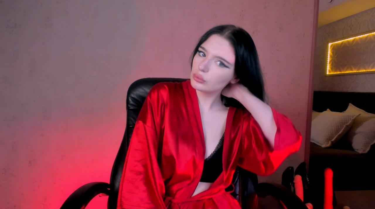 Webcam chat profile for LisaBevy: Dominatrix