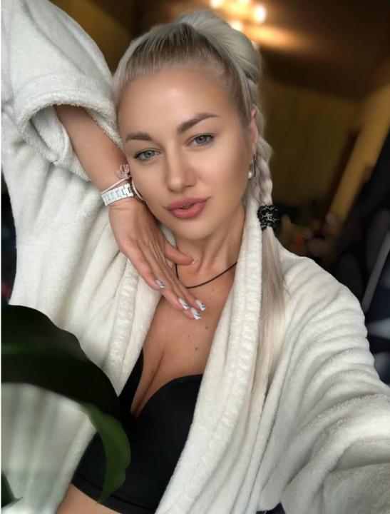 Webcam chat profile for J1ordan: Ask about my Hobbies