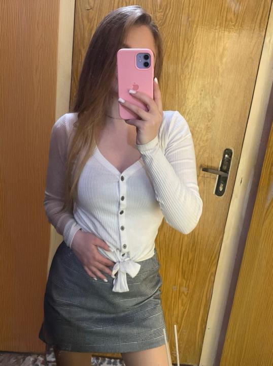 Webcam chat profile for BrightSun: Cooking