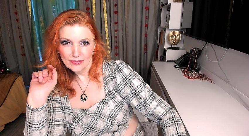 Webcam chat profile for AlmazFireFoxOne: Kissing