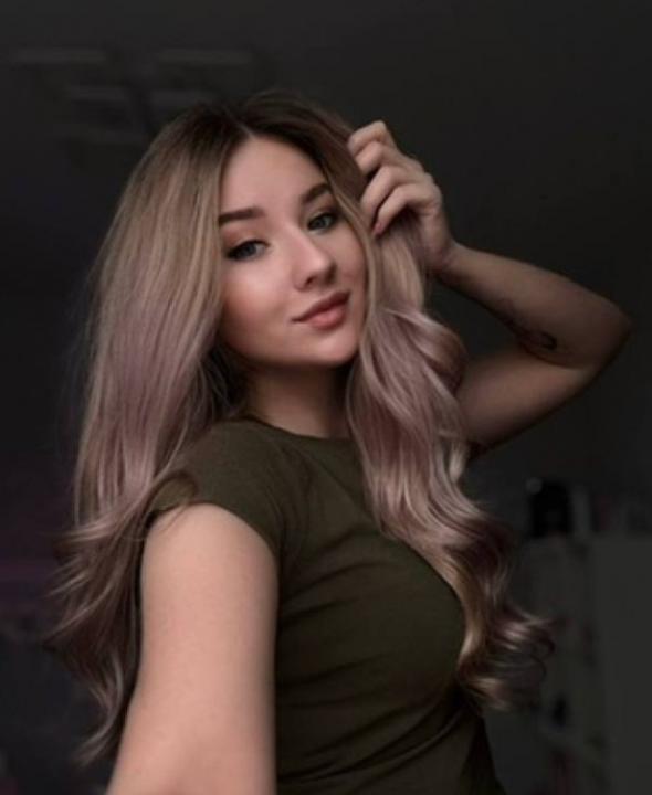 Webcam chat profile for LonelyPrincess: Leather