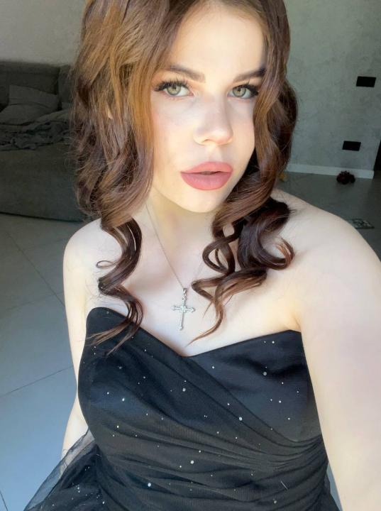 Webcam chat profile for Cassid9y: Conversation