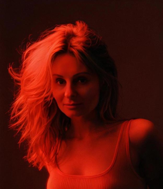 Webcam chat profile for MmmmBeautyyy