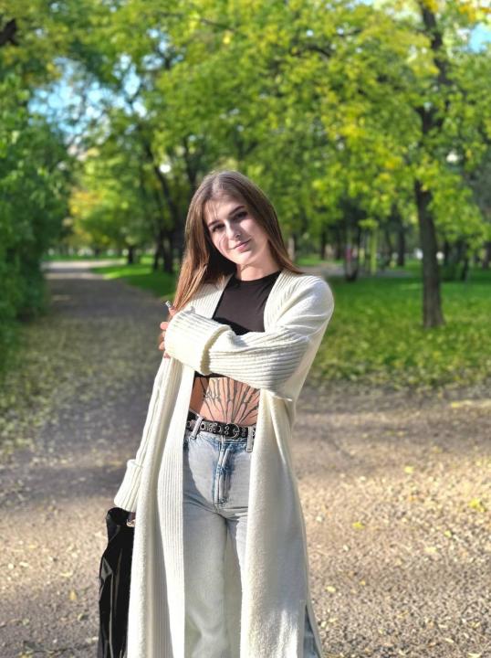 Webcam chat profile for AngelBoo: Smoking