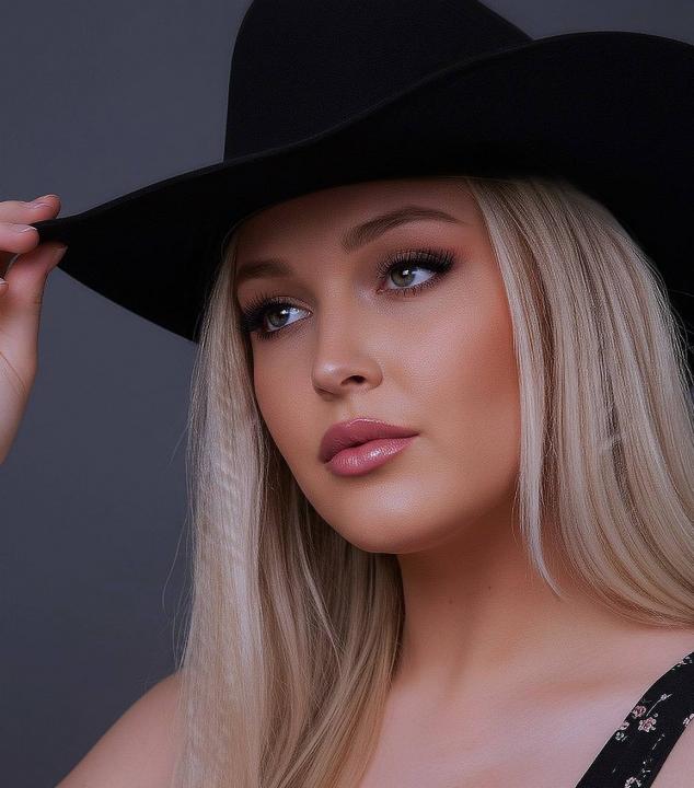 LIVE VideoChat with JaneOSweetAh