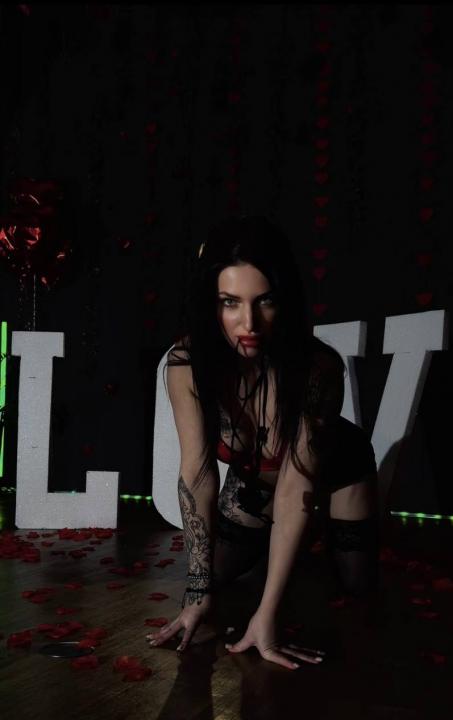 Webcam chat profile for Shakira