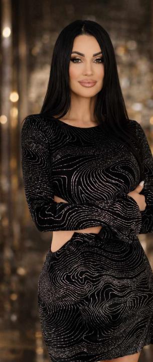 Webcam chat profile for 00Queen: Smoking