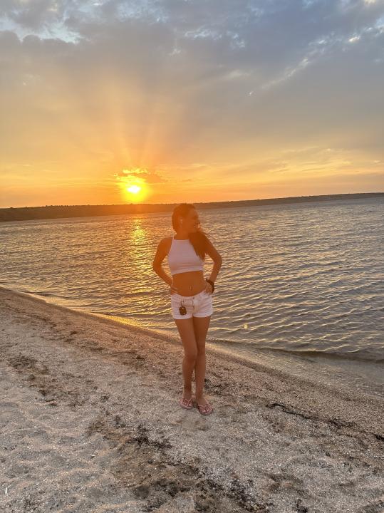 Webcam chat profile for SaraSwede: Legs, feet & shoes