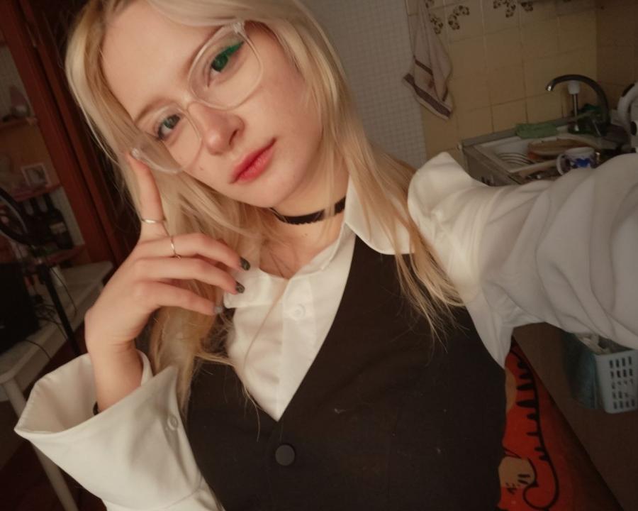 Webcam chat profile for Nyala: Ask about my Hobbies