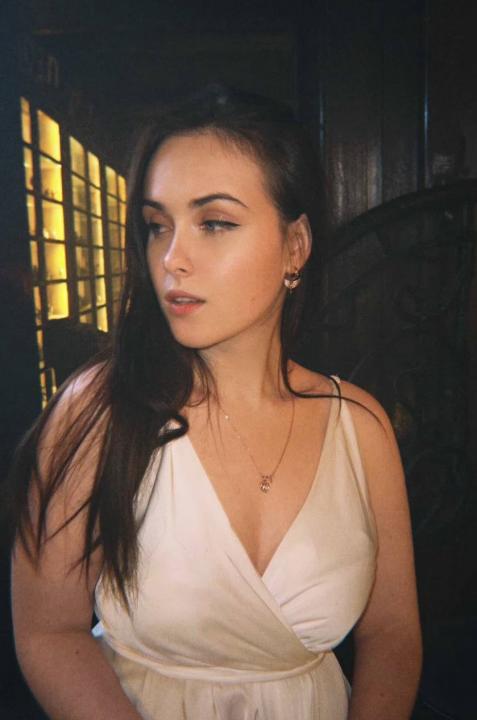 Webcam chat profile for Vonulat: Ask about my Hobbies